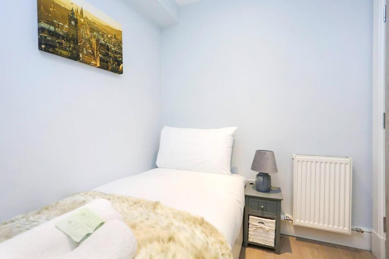 Modern 3 Bedroom Apartment, West End Единбург Екстер'єр фото