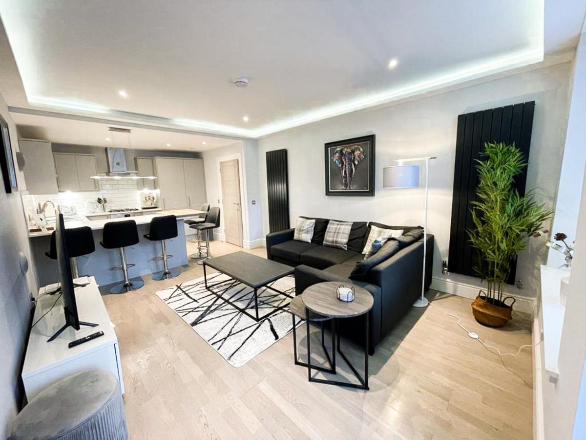 Modern 3 Bedroom Apartment, West End Единбург Екстер'єр фото